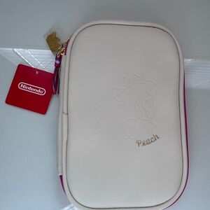 Nintendo Princess Peach White and Pink Cosmetic Bag